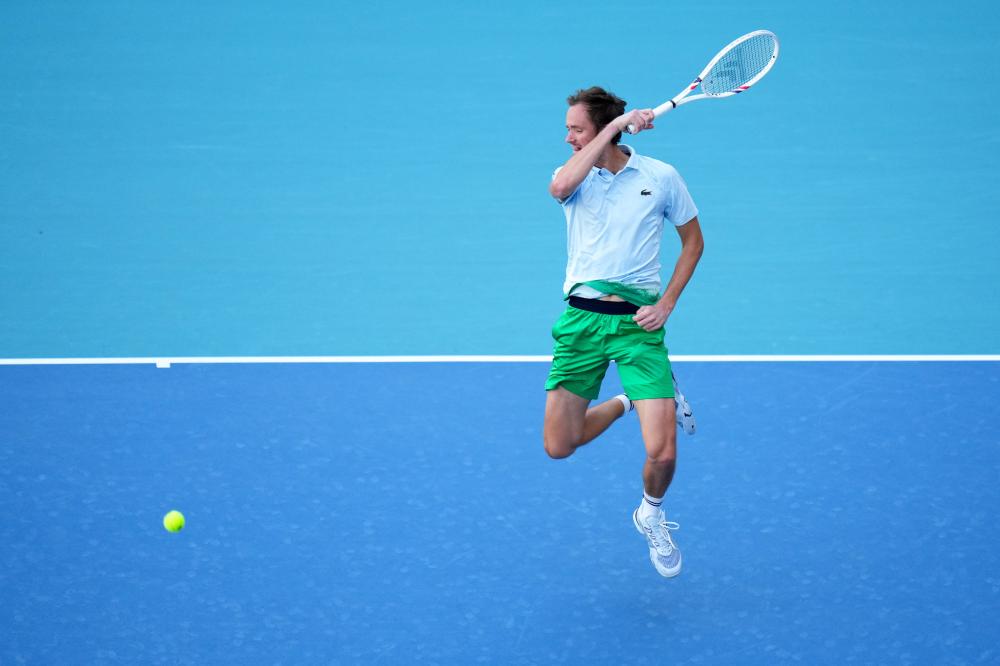 篮球CBA赛场精彩传球合集发布